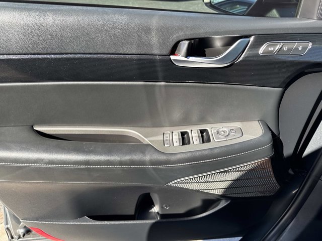 Used 2022 Hyundai Palisade Limited image 9