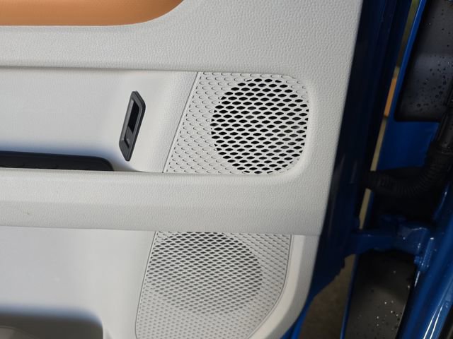 New 2025 Volkswagen ID. Buzz 1st Edition image 11