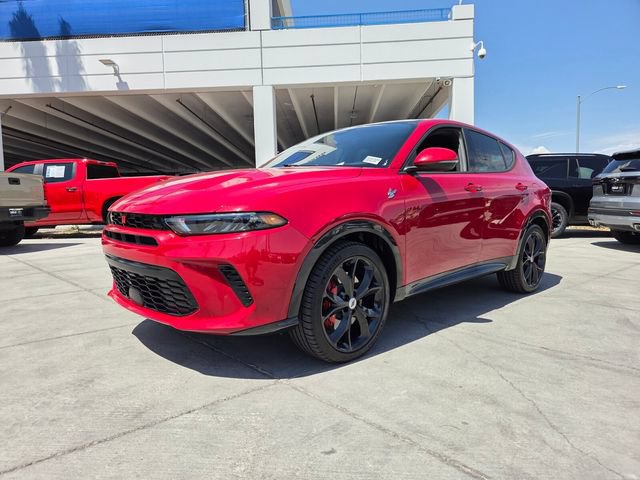 Used 2024 Dodge Hornet R/T Plus w/ Track Pack AWD/4WD image 2