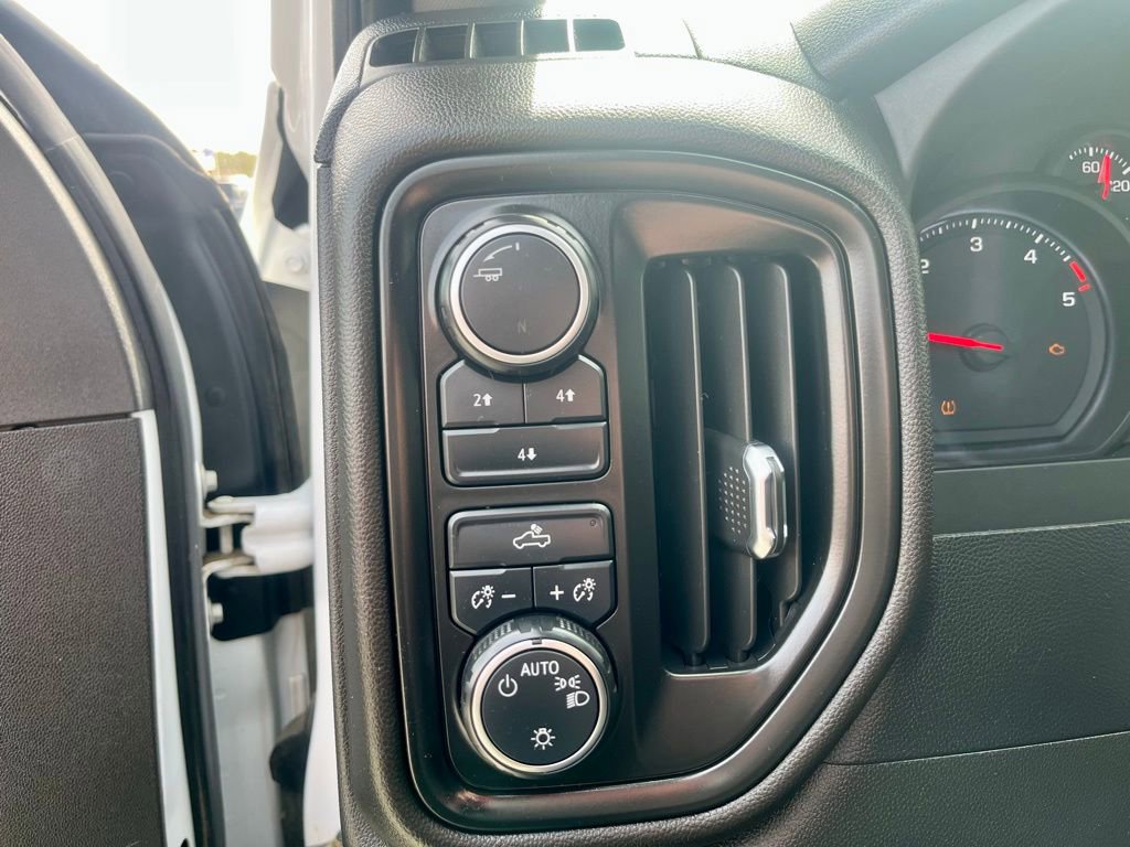 Used 2023 Chevrolet Silverado 3500 W/T w/ WT Convenience Package AWD/4WD image 17
