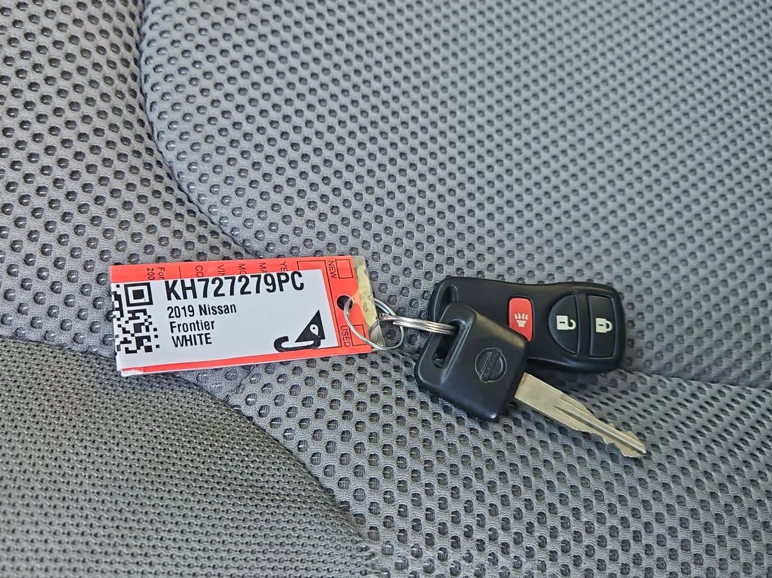 Used 2019 Nissan Frontier SV AWD/4WD image 20