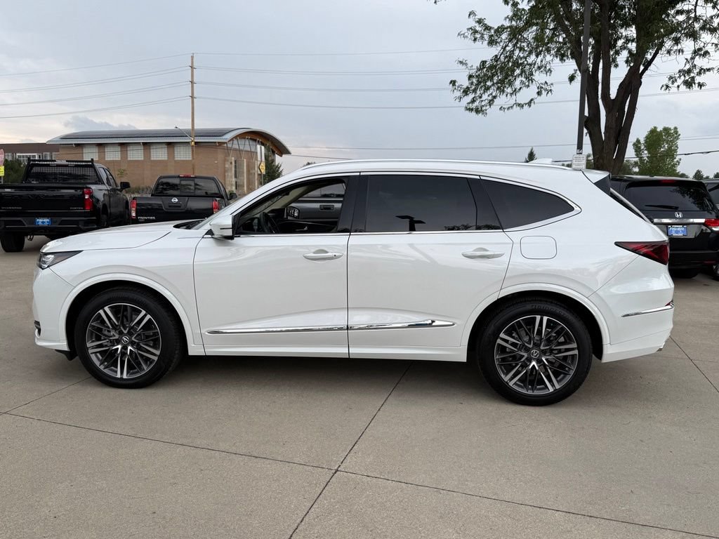 Used 2025 Acura MDX w/ Advance Package AWD/4WD image 7