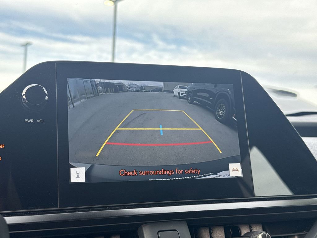 Used 2023 Lexus UX 250h AWD w/ Premium Package image 17