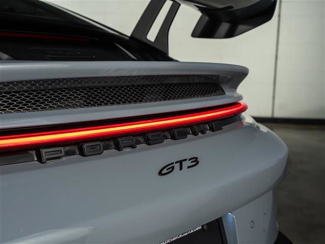 Certified 2024 Porsche 911 GT3 RWD image 35