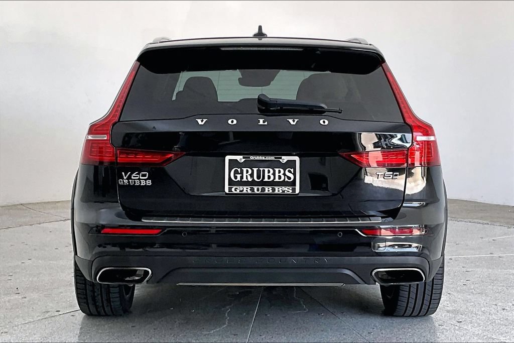 Used 2022 Volvo V60 T5 Cross Country w/ Advanced Package AWD/4WD image 5
