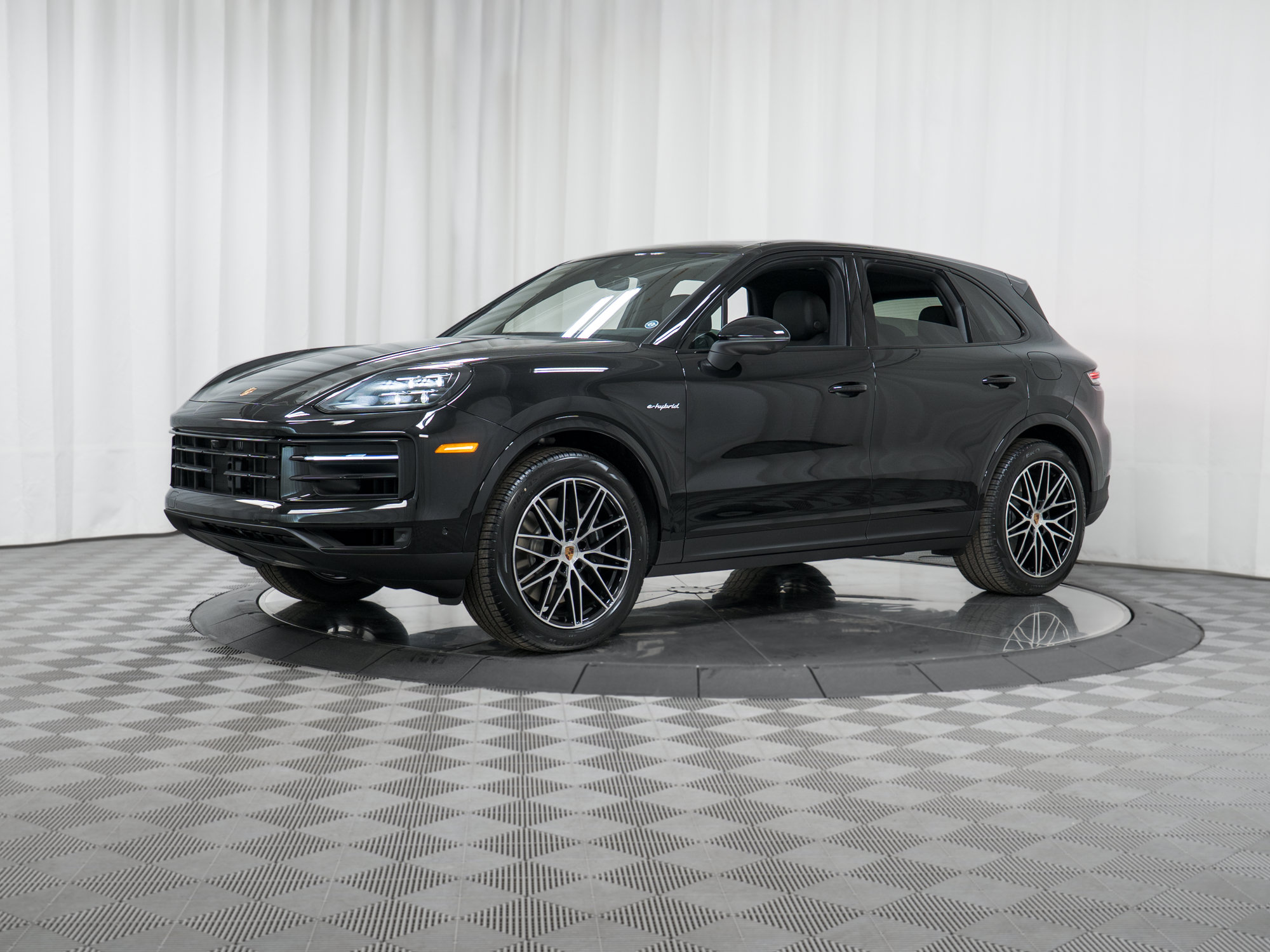 New 2026 Porsche Cayenne S AWD/4WD image 28