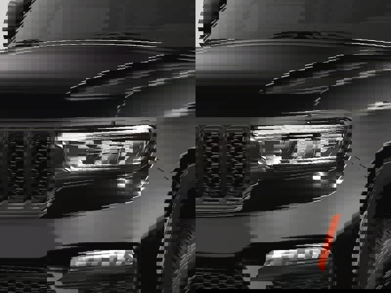 New 2025 Jeep Grand Cherokee Limited image 13