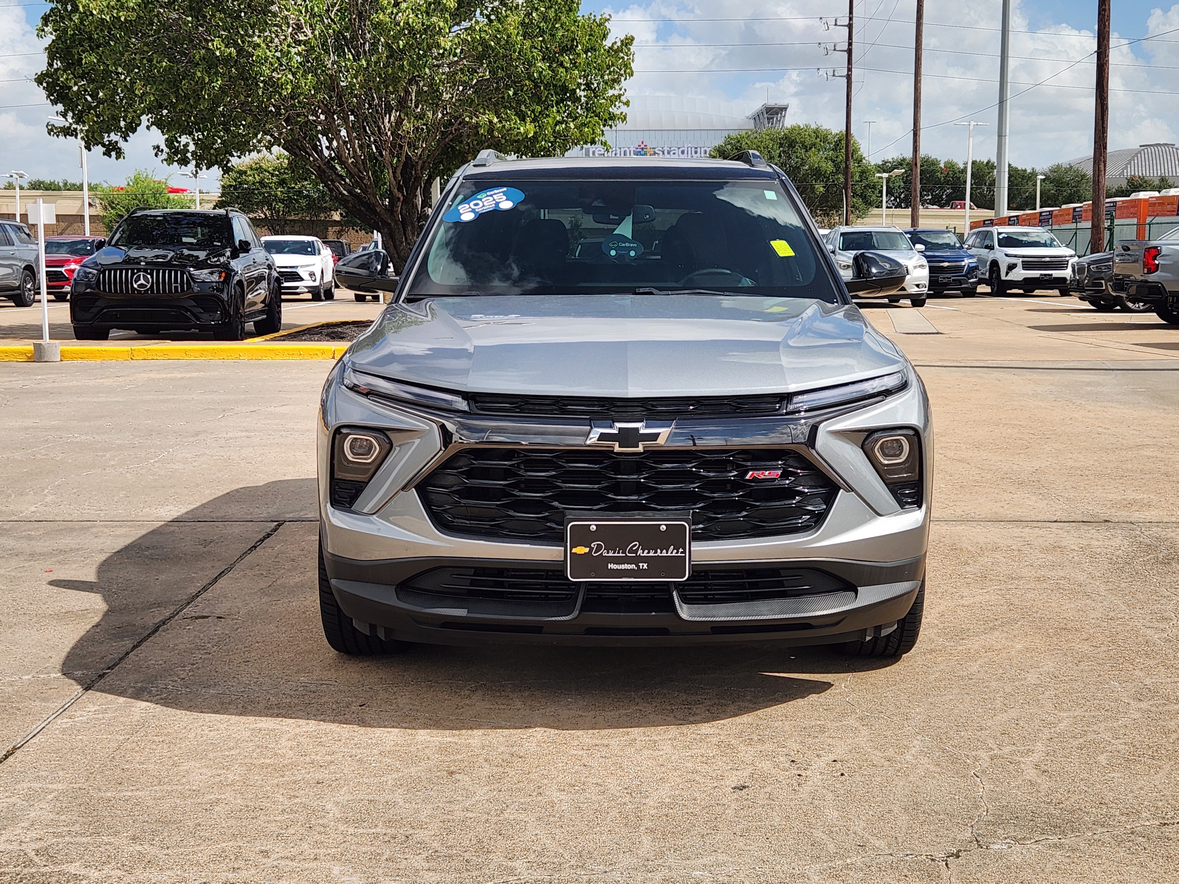 Used 2025 Chevrolet TrailBlazer RS w/ Convenience Package FWD image 3