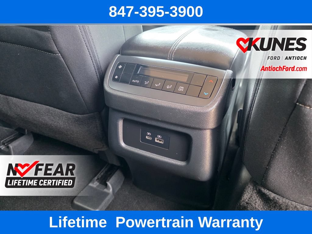 Used 2025 Nissan Pathfinder SV FWD image 35