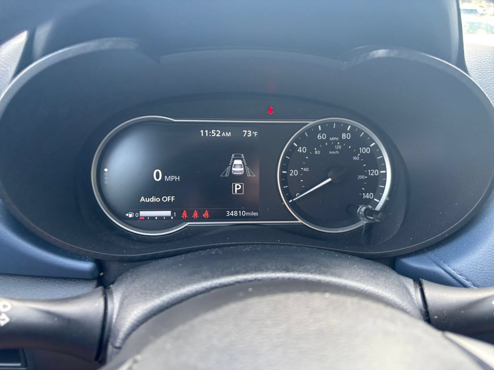 Used 2025 Nissan Versa SV FWD image 35
