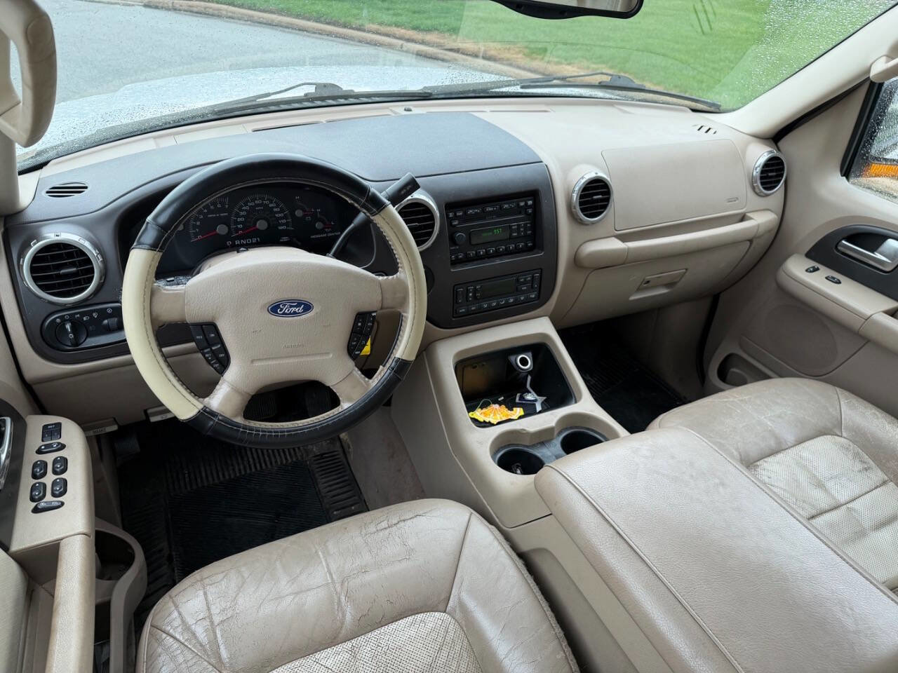 Used 2004 Ford Expedition Eddie Bauer AWD/4WD image 9