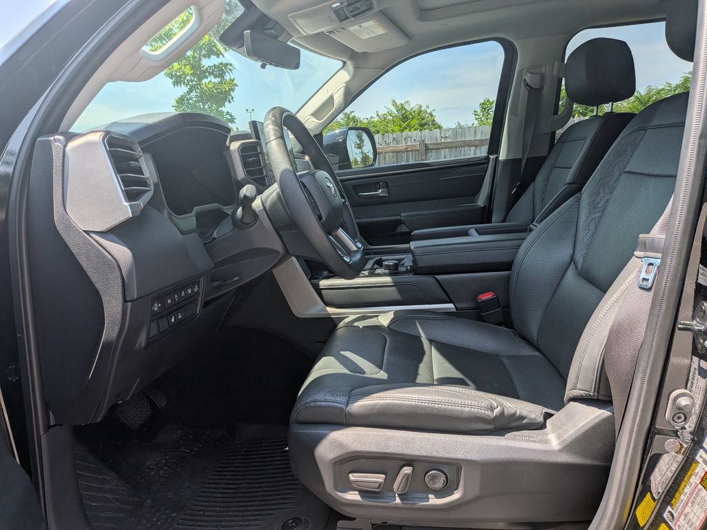 Used 2024 Toyota Tundra Limited RWD image 11