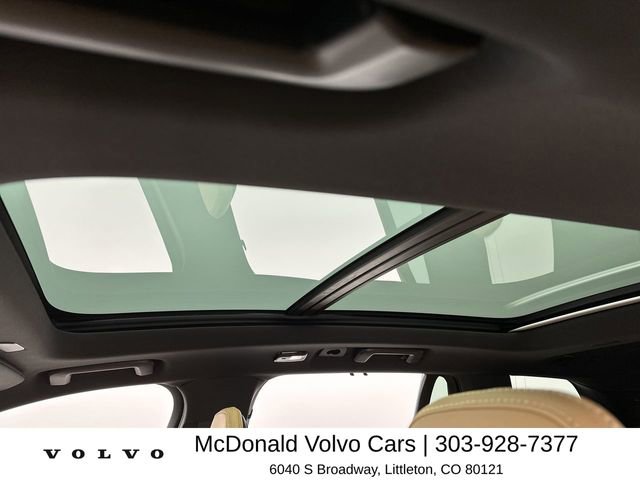 Certified 2024 Volvo XC90 B6 Ultimate w/ Protection Package Premier AWD/4WD image 22