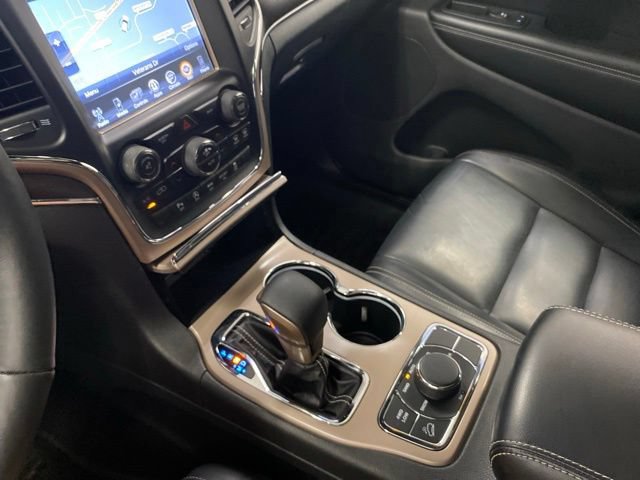 Used 2017 Jeep Grand Cherokee Limited AWD/4WD image 14
