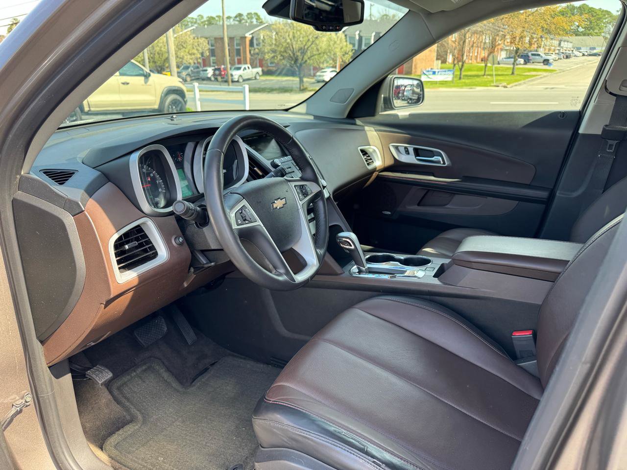 Used 2012 Chevrolet Equinox LT image 11