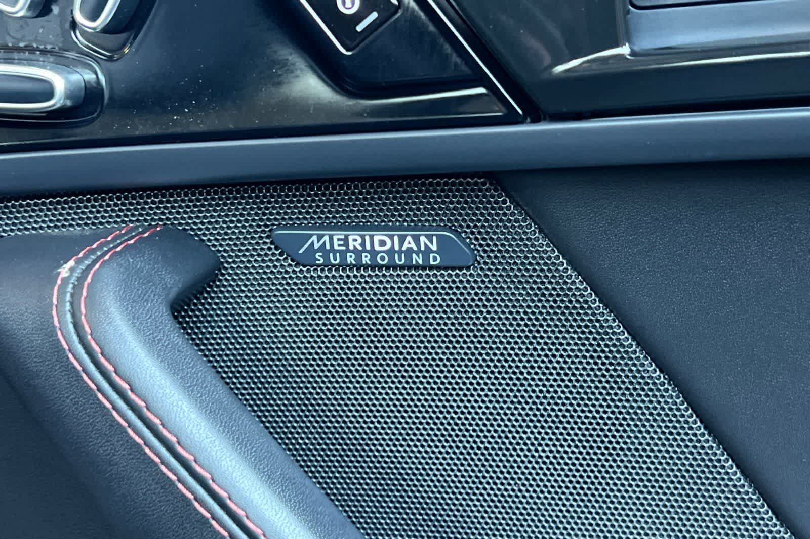 Used 2020 Jaguar F-TYPE Convertible RWD image 22