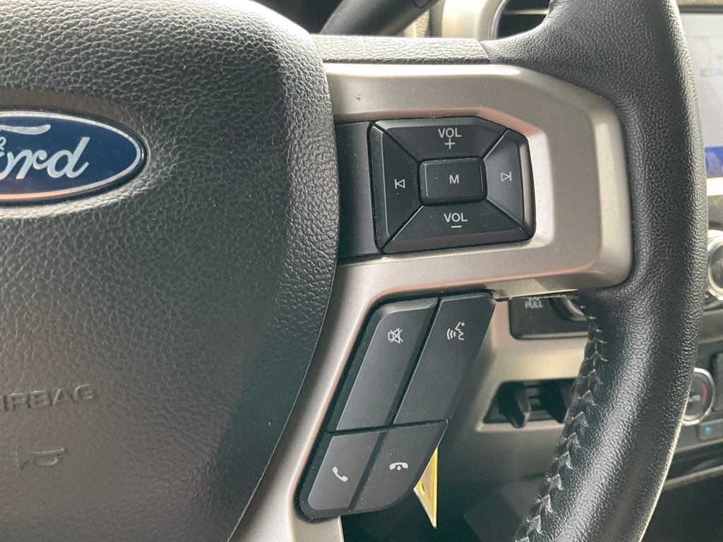 Used 2020 Ford F350 Lariat image 5