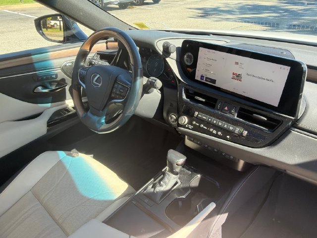 Certified 2024 Lexus ES 350 Ultra Luxury w/ Accessory Package (Z2) FWD image 28