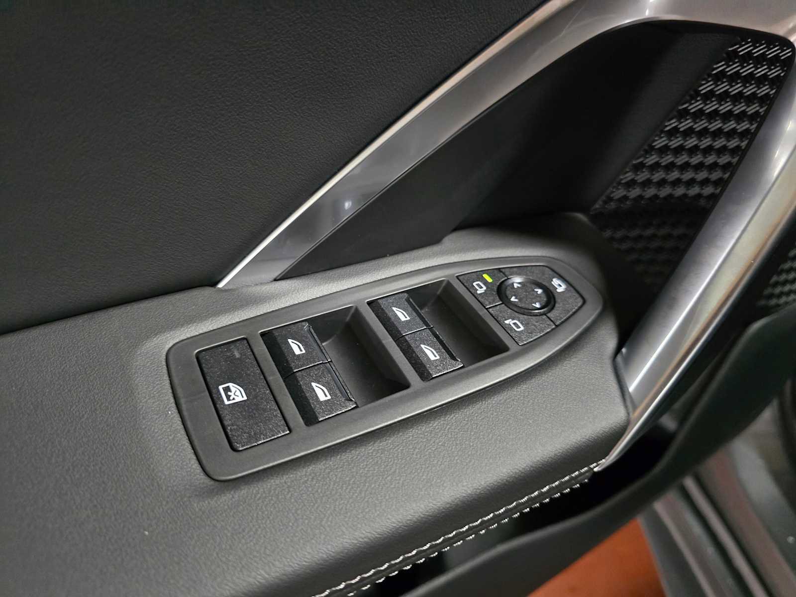 New 2026 BMW X2 xDrive28i w/ Technology Package AWD/4WD image 23
