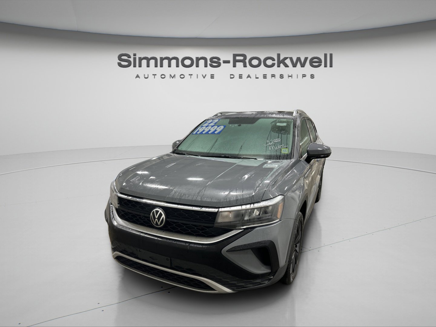 Used 2022 Volkswagen Taos SE image 3