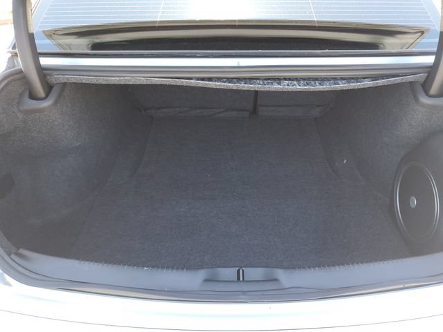 Used 2022 Chrysler 300 S RWD image 8