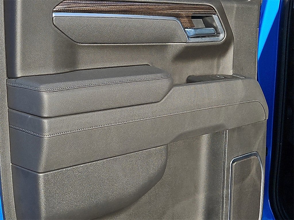 Used 2025 Chevrolet Silverado 1500 RST w/ Protection Package image 18