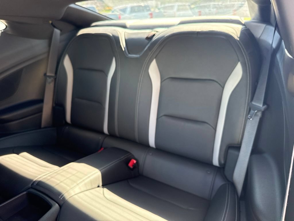 Used 2020 Chevrolet Camaro SS RWD image 20