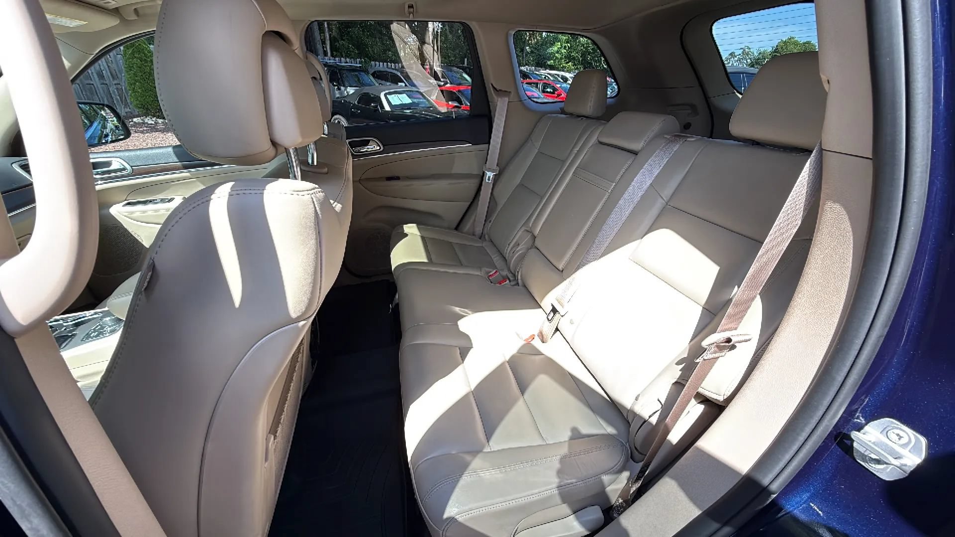 Used 2018 Jeep Grand Cherokee Limited AWD/4WD image 25