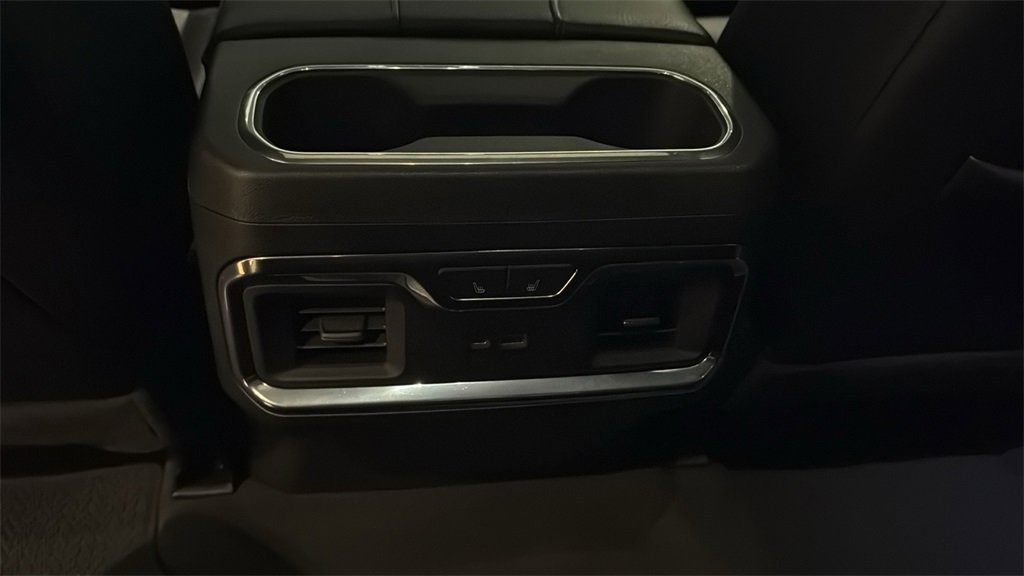 Used 2023 GMC Sierra 1500 Denali w/ Technology Package image 21