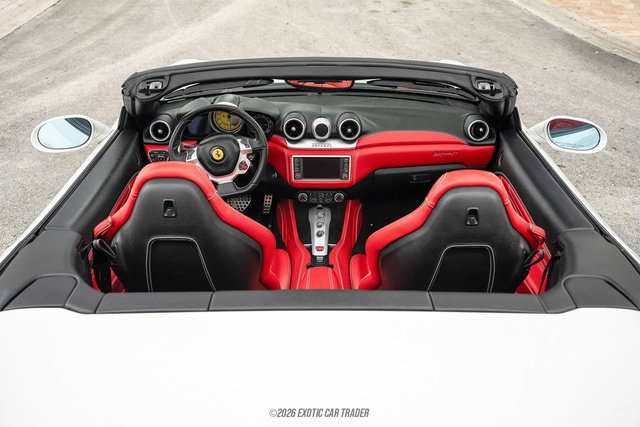 Used 2016 Ferrari California T image 38
