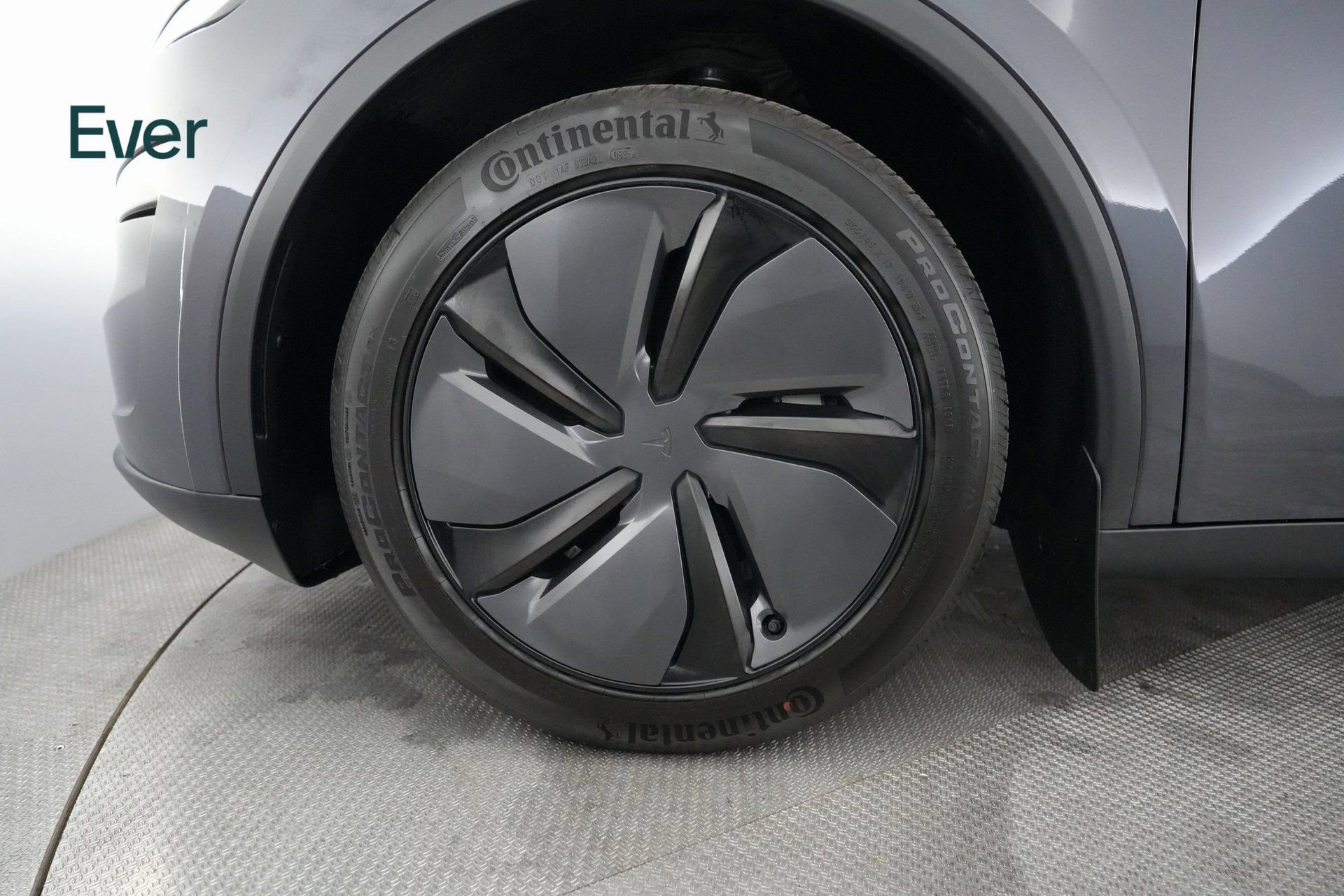 Used 2026 Tesla Model Y Long Range image 18