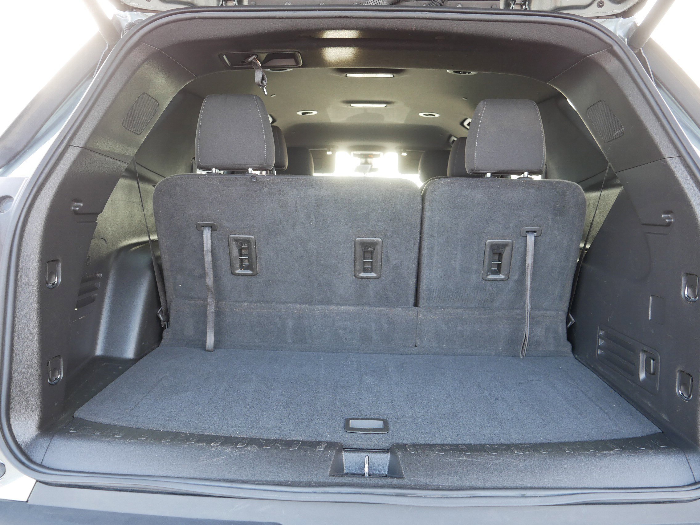 Used 2023 Chevrolet Traverse LT image 18