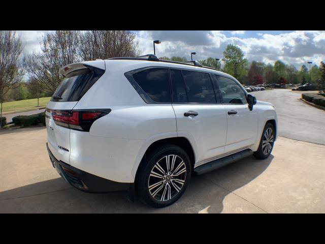 Certified 2025 Lexus LX 700h Luxury w/ Appearance Package image 8