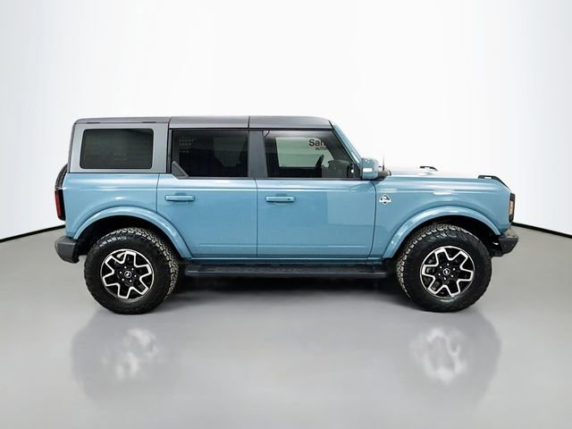 Used 2023 Ford Bronco Outer Banks image 8