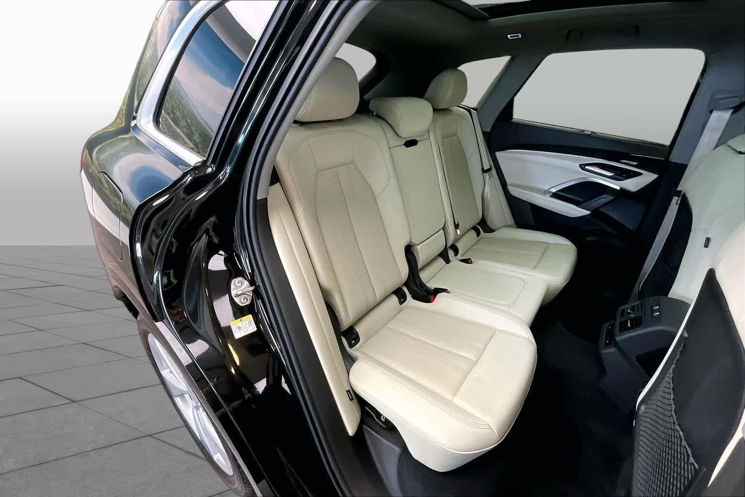 Certified 2025 Audi Q5 Prestige AWD/4WD image 20