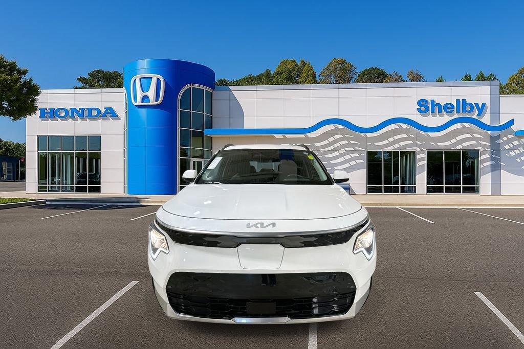 Used 2024 Kia Niro Wind image 3