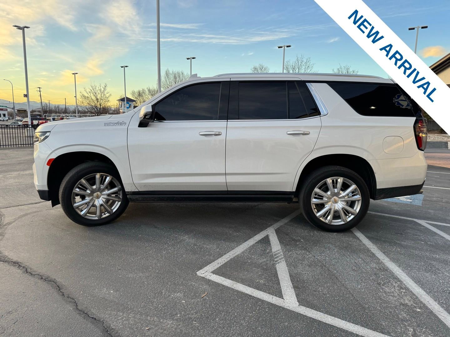 Used 2023 Chevrolet Tahoe High Country w/ LPO, Illumination Package image 4