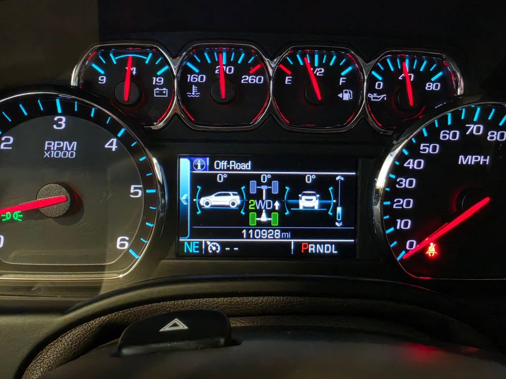 Used 2017 Chevrolet Tahoe LT w/ LT Signature Package AWD/4WD image 41