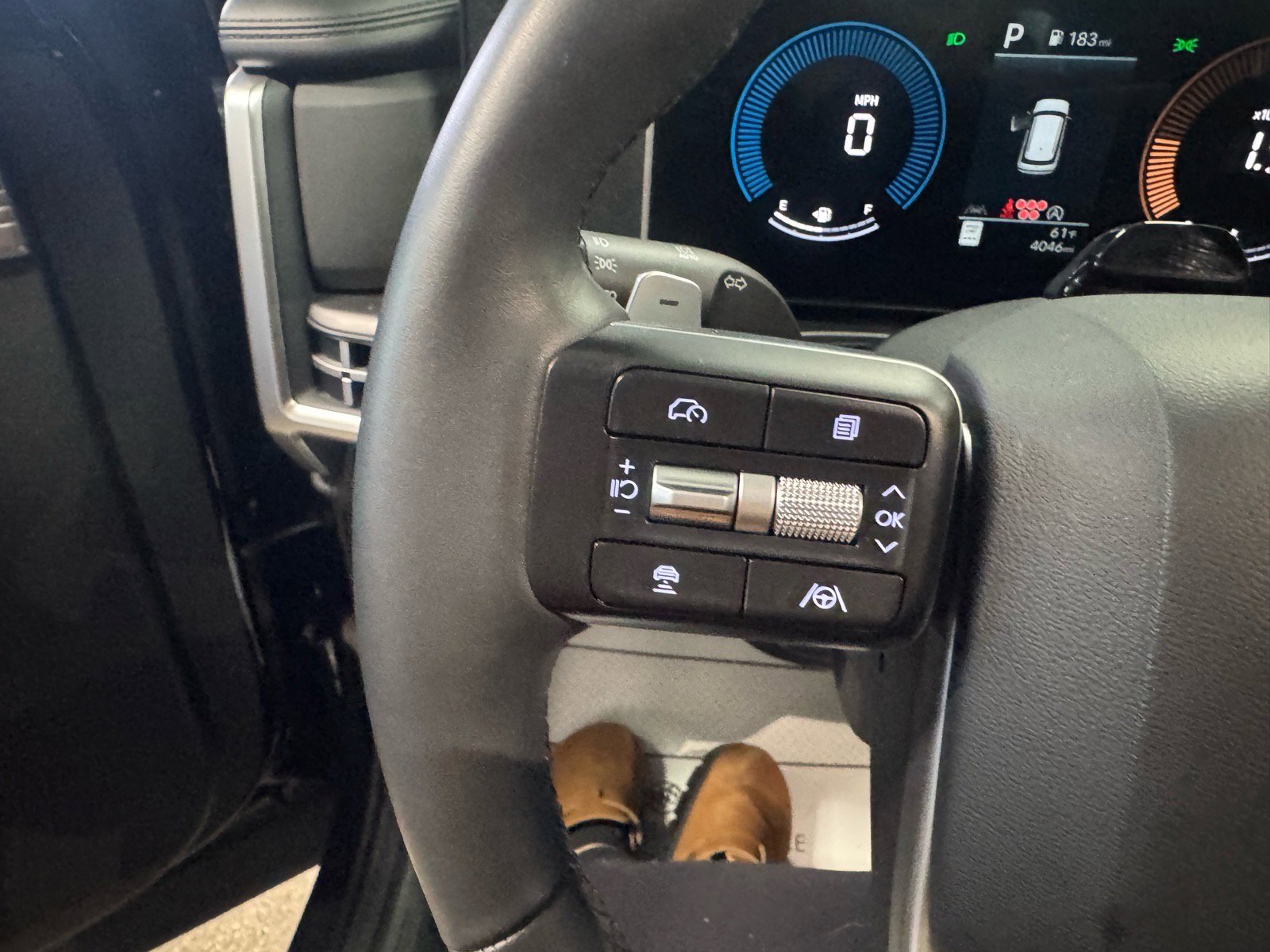 Used 2025 Hyundai Santa Fe XRT image 26