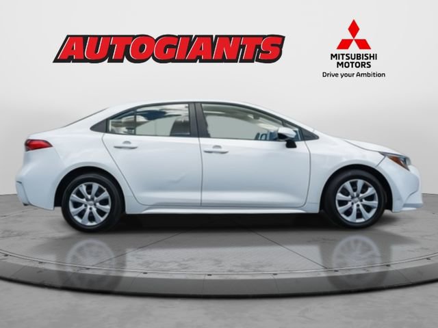 Used 2022 Toyota Corolla LE image 5