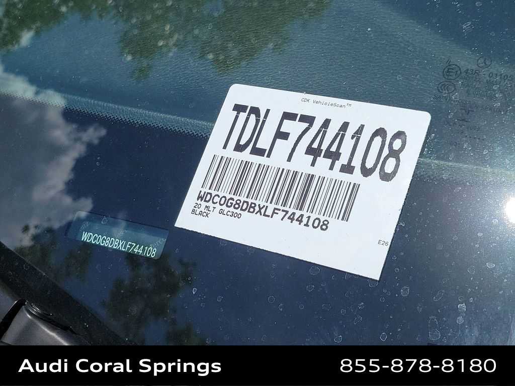 Used 2020 Mercedes-Benz GLC 300 image 21