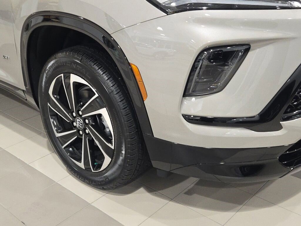 New 2026 Buick Enclave Sport Touring w/ LPO, Floor Liner Package image 3