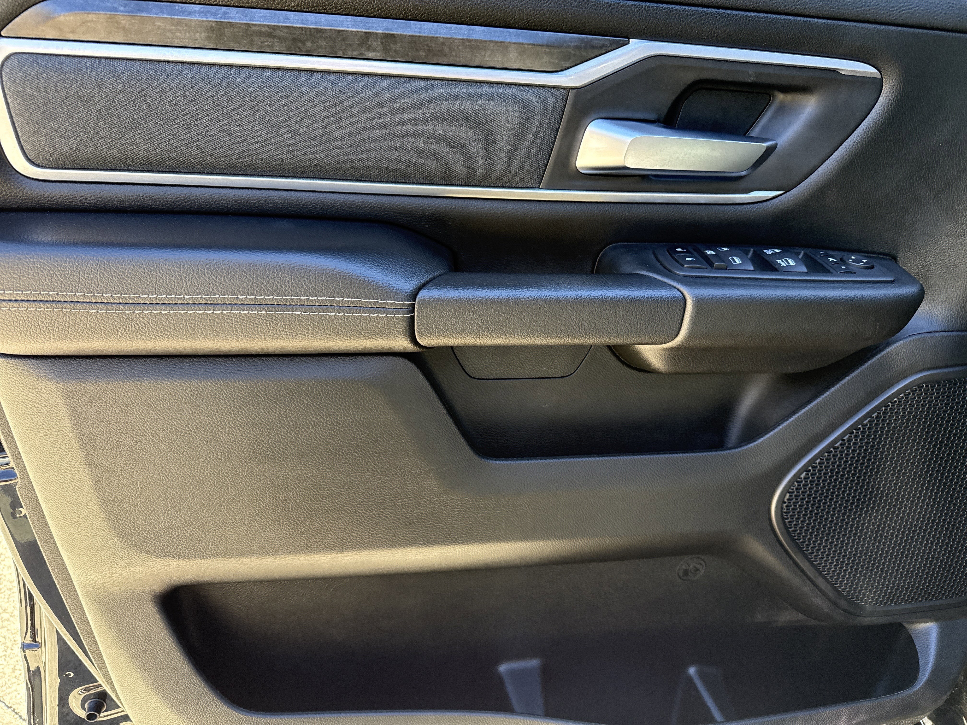 Used 2023 RAM 1500 Big Horn image 10