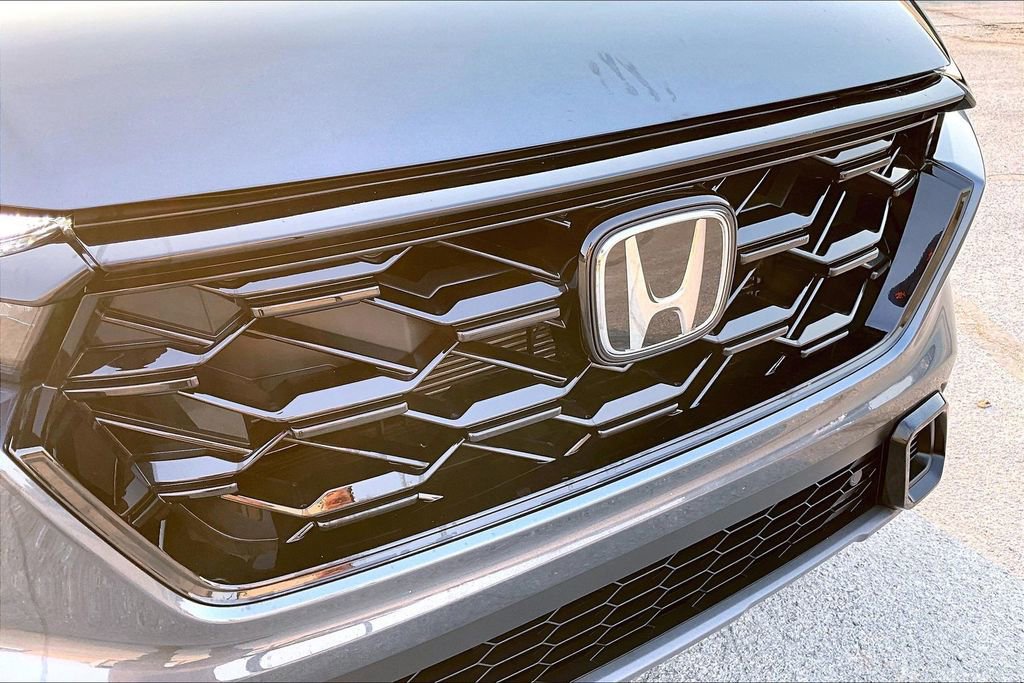 Certified 2025 Honda CR-V Sport-L image 32