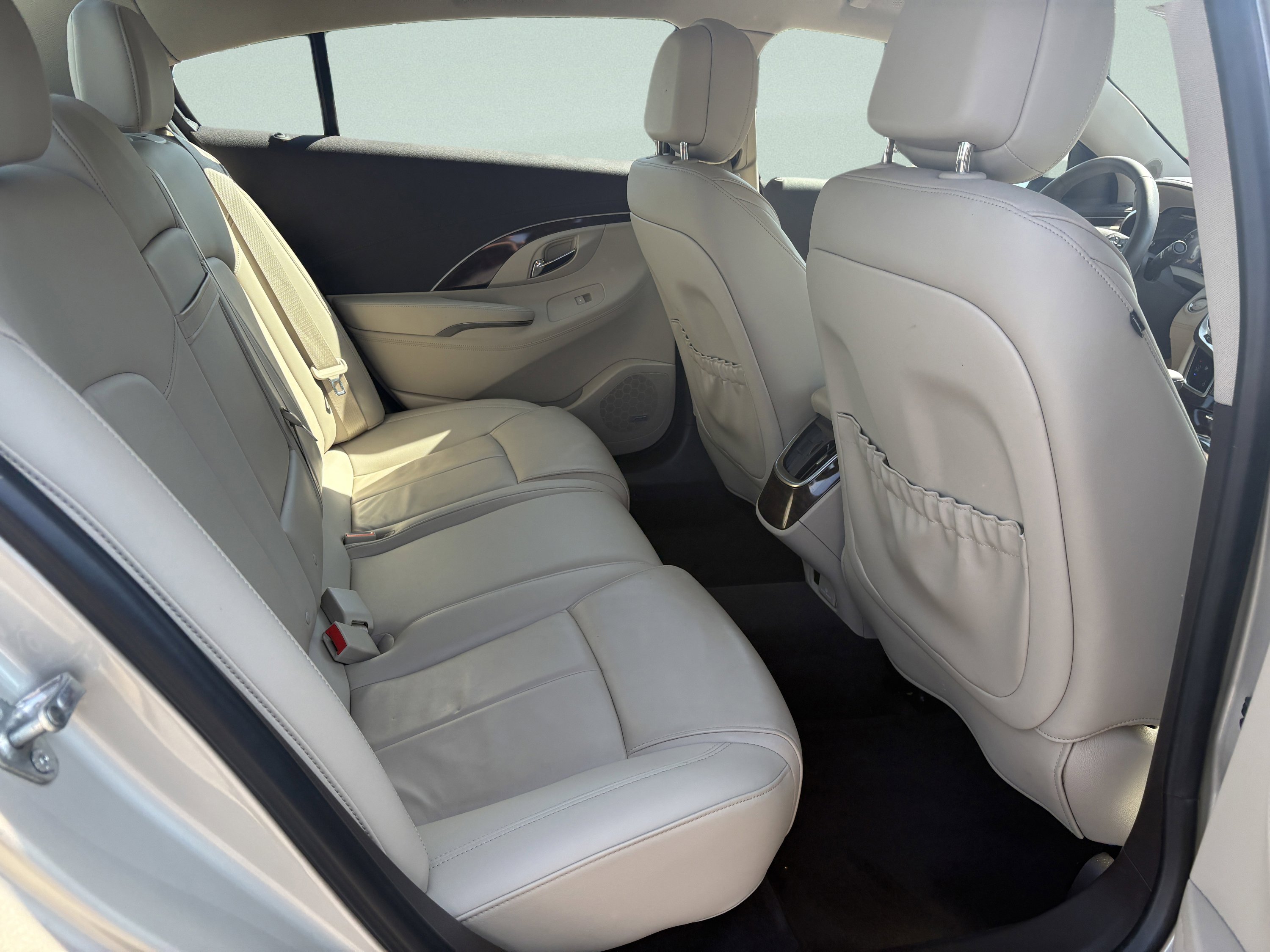 Used 2014 Buick LaCrosse Leather w/ Driver Confidence Package FWD image 23