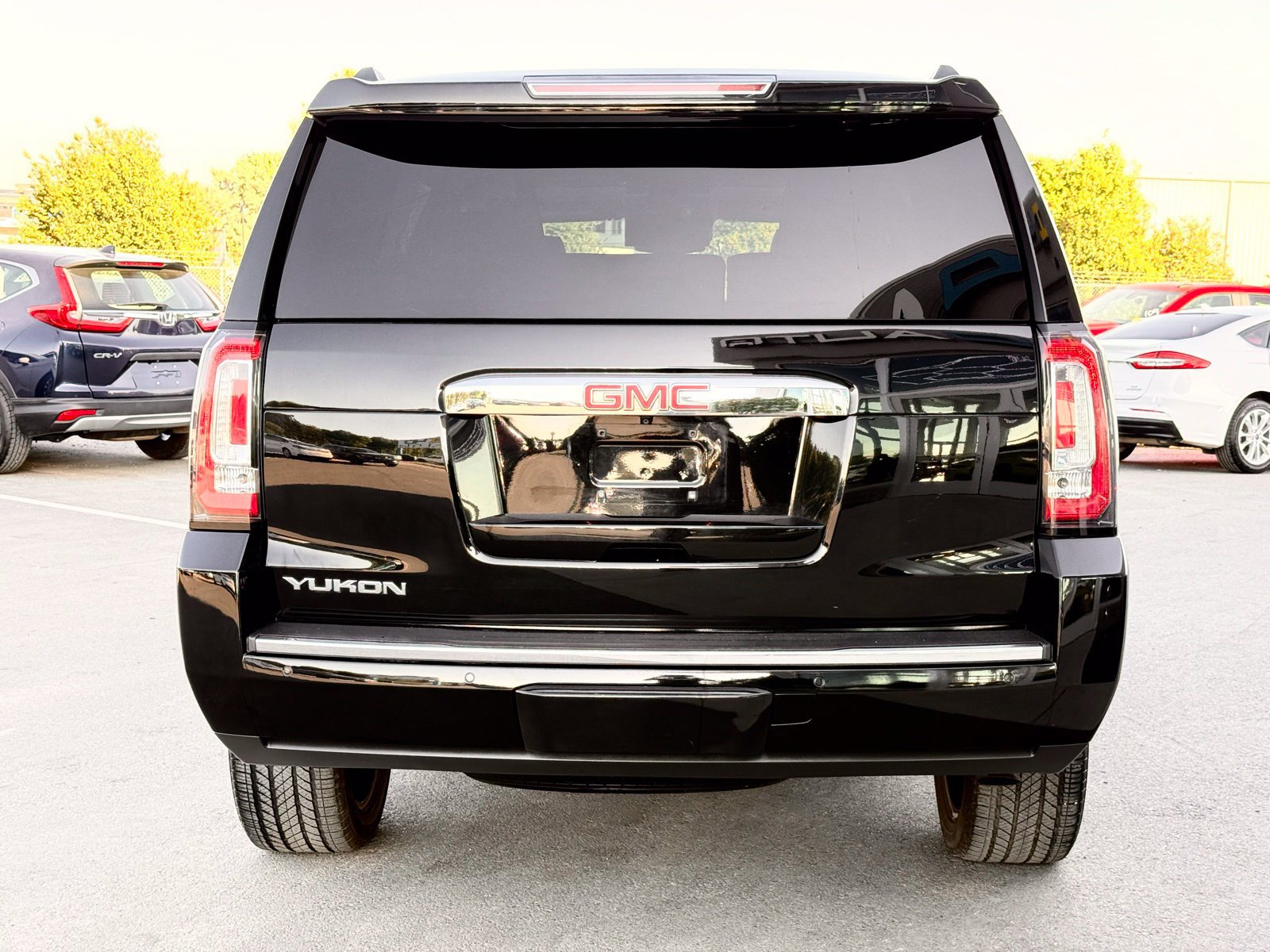 Used 2020 GMC Yukon Denali w/ Denali Ultimate Package AWD/4WD image 9
