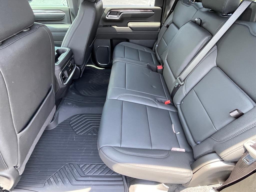 New 2026 Chevrolet Silverado 2500 LTZ w/ LTZ Premium Package AWD/4WD image 23