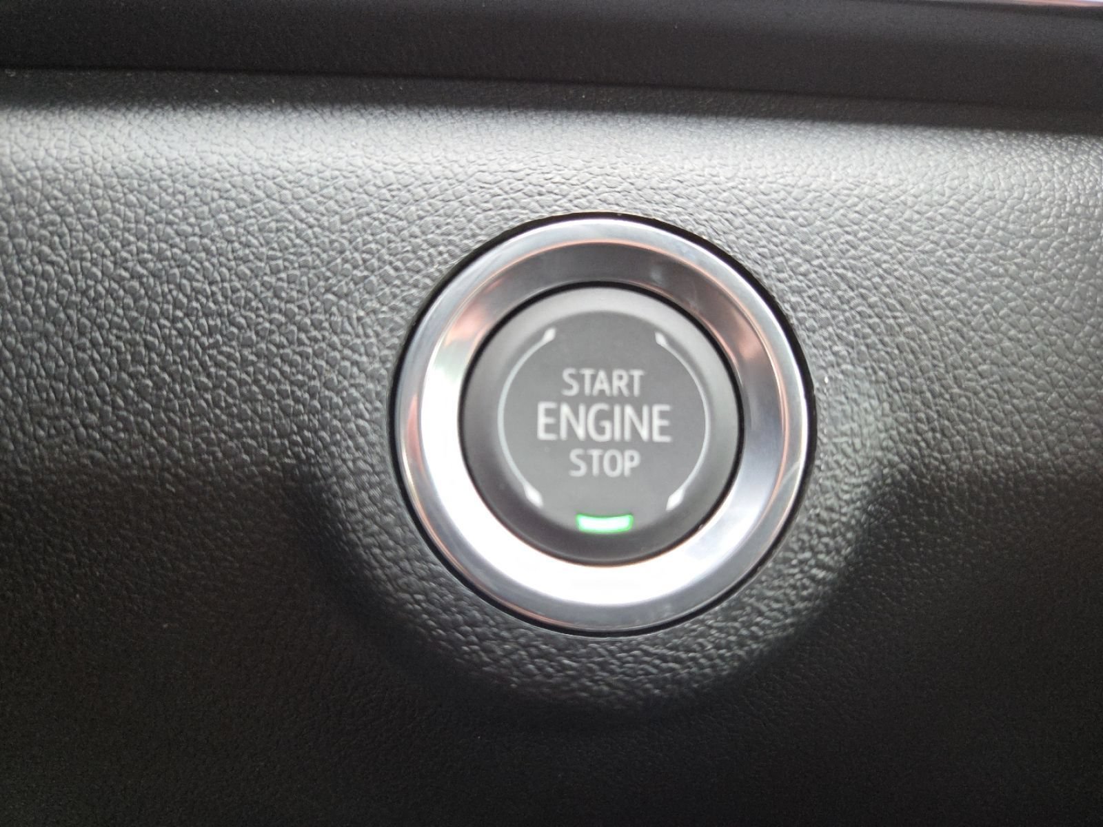 New 2026 GMC Terrain AT4 w/ Convenience Package III AWD/4WD image 9