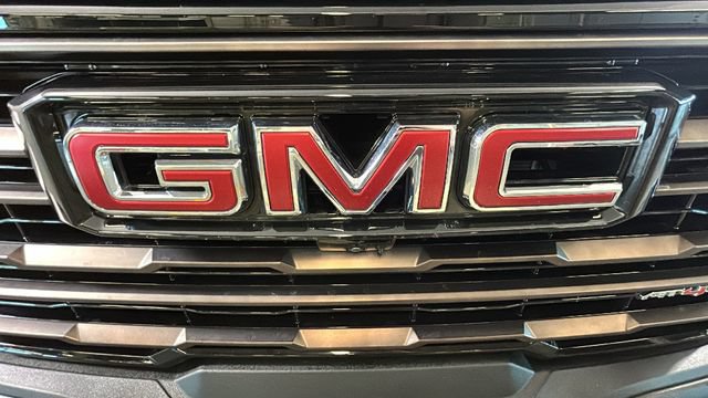 Used 2024 GMC Sierra 1500 AT4X w/ AT4X AEV Edition AWD/4WD image 9