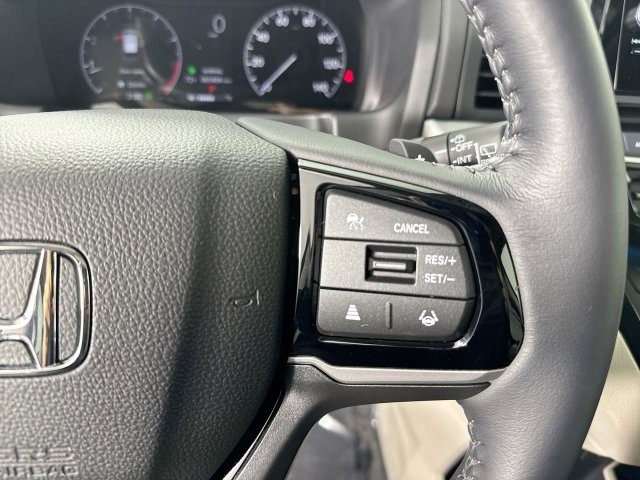 Certified 2025 Honda Odyssey Touring image 13